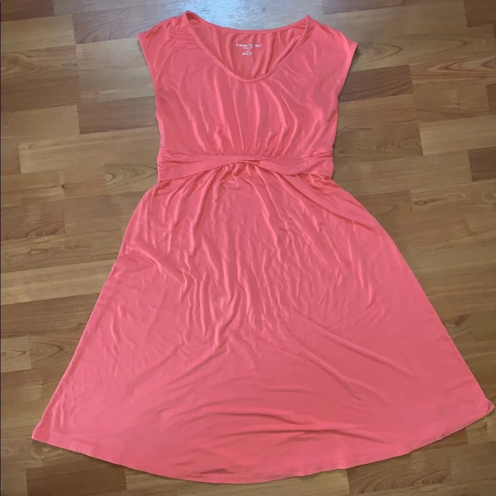 Liz Lange pink coral soft maternity flowy dress
